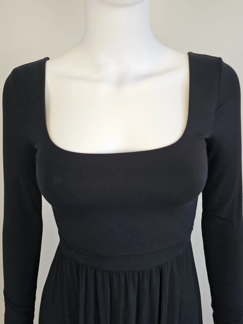 Wilfred Aritzia Market Black Square Neckline A-Line Long Sleeve Dress Sz XS - Picture 3 of 11